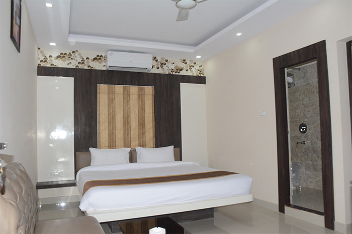 grand imperial deluxe rooms